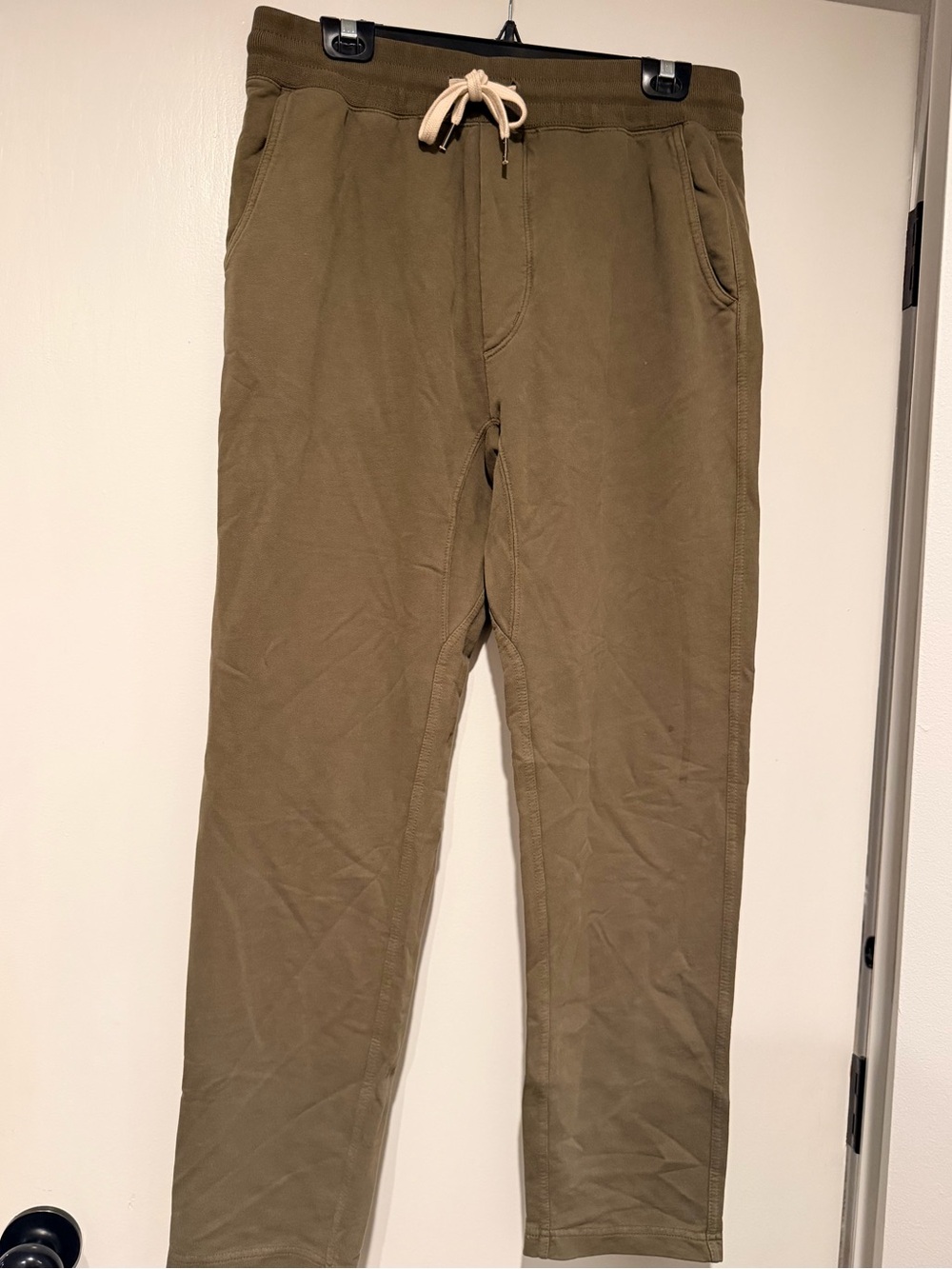 NWT Buck Mason Women’s Olive Drawstring Joggers Size Medium